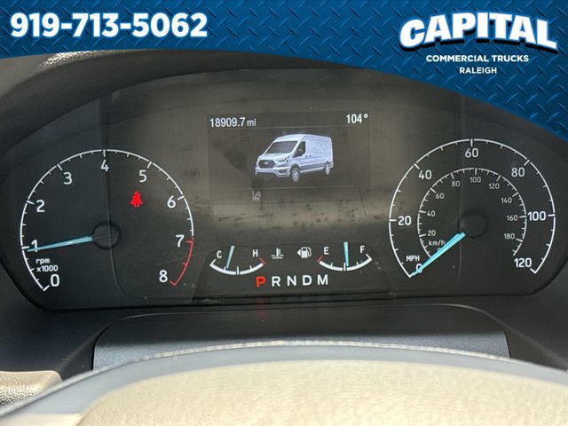 Used 2025 White Ford Base image 25