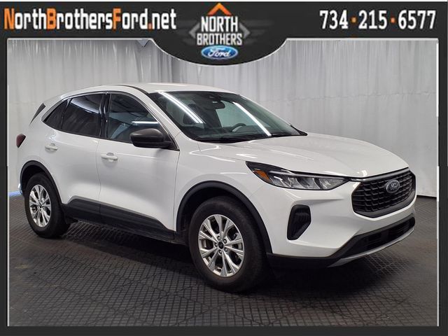 2023 Ford Escape - Image 1