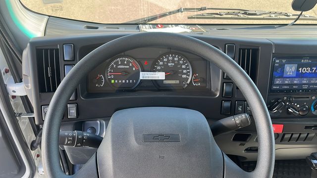 2025 Chevrolet 5500 XG LCF Gas  29