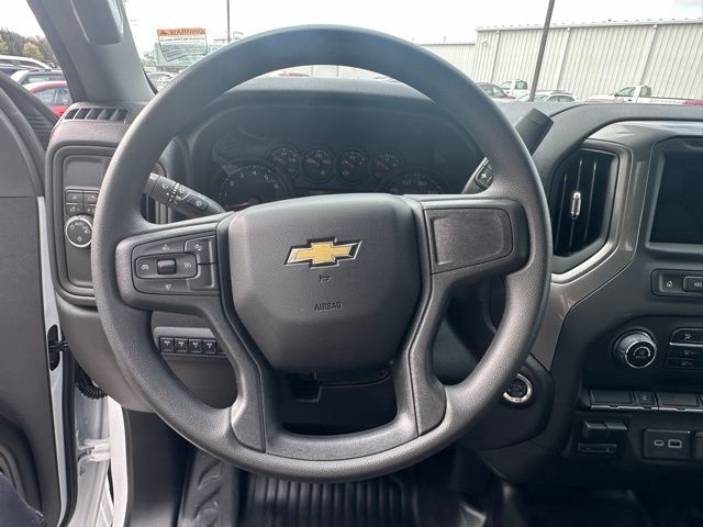 2025 Chevrolet Silverado 2500HD Work Truck photo