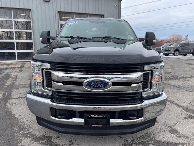 2017 Ford F-250SD XLT - Shadow Black exterior view 2