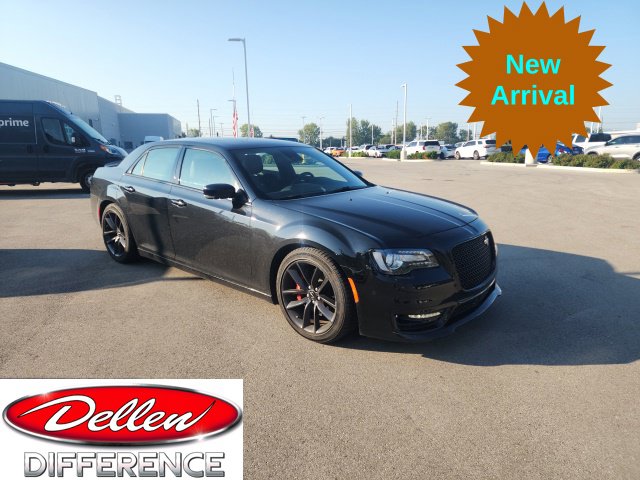 2023 Chrysler 300 C RWD