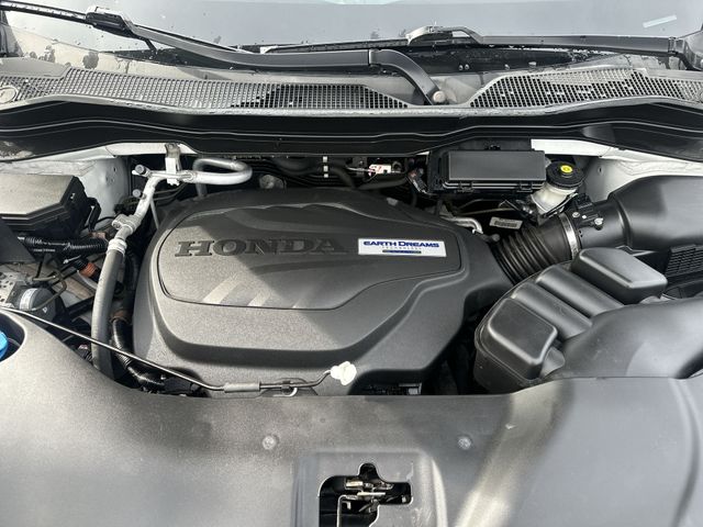 Used 2019  Honda Touring image 20