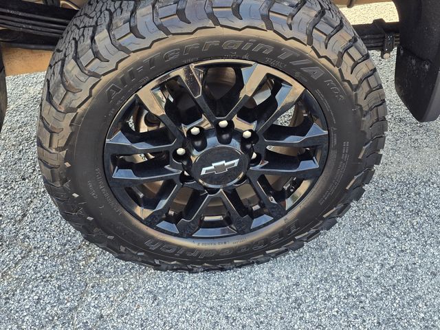 2025 Chevrolet Silverado 2500HD LTZ:168907A