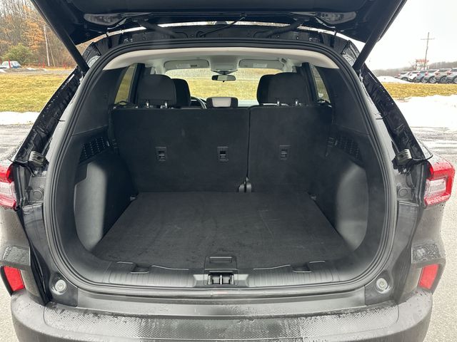 New 2025 Black Ford Active image 21