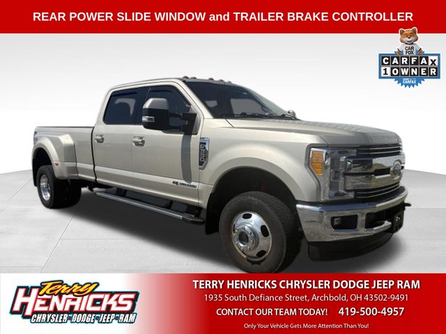 White Gold Metallic 2017 Ford F-350 Super Duty Pickup Truck Four-Wheel Drive 6-Speed Automatic
