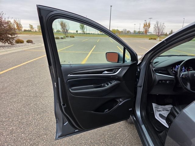 2021 Buick Enclave AWD Avenir