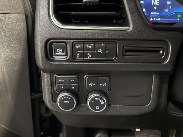 2024 Chevrolet Suburban Premier Black at Walterboro Ford