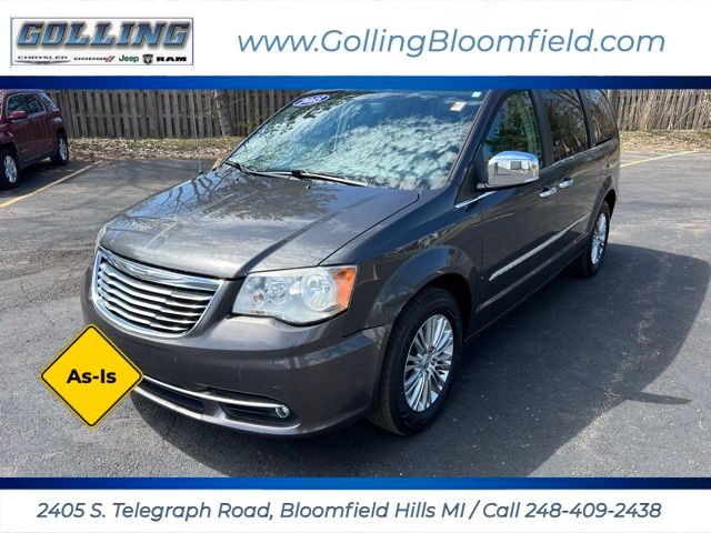 Gray (Granite Crystal Metallic Clearcoat) 2015 Chrysler Town & Country Touring-L FWD Minivan Front-Wheel Drive 6-Speed Automatic