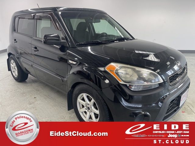 Shadow Pearl Metallic 2013 Kia Soul Base Wagon Front-Wheel Drive 6-Speed Automatic