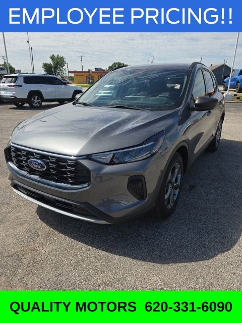 2026 Ford Escape ST-Line - Photo 9