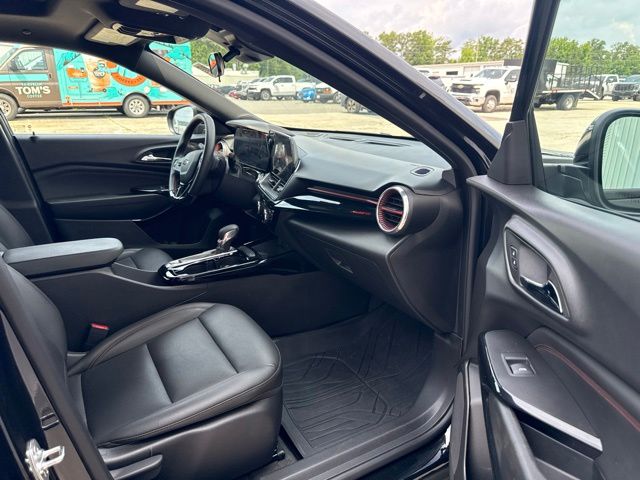 2025 Chevrolet Trax 2RS:168988B