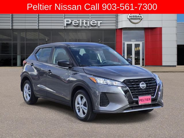 Gray (Gun Metallic) 2025 Nissan Kicks Play S FWD SUV / Crossover Front-Wheel Drive Continuously Variable Transmission
