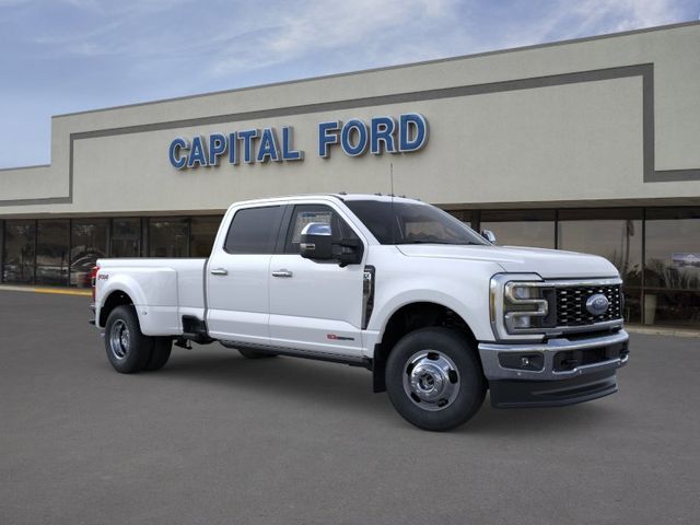 New 2026 Star White Metallic Tri-Coat Ford F-350® Lariat® image 7