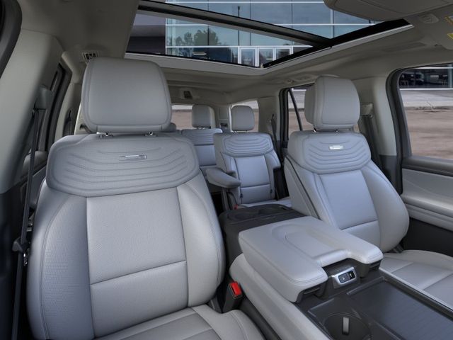 New 2026 White Ford Platinum image 11
