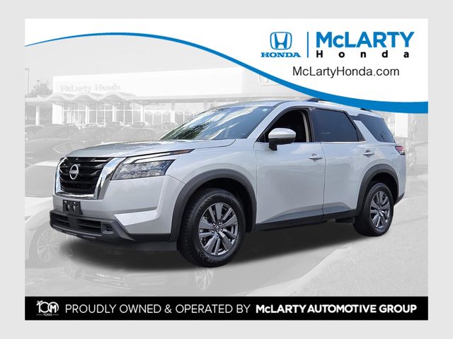 Brilliant Silver Metallic 2025 Nissan Pathfinder SUV / Crossover All-Wheel Drive 9-Speed Automatic