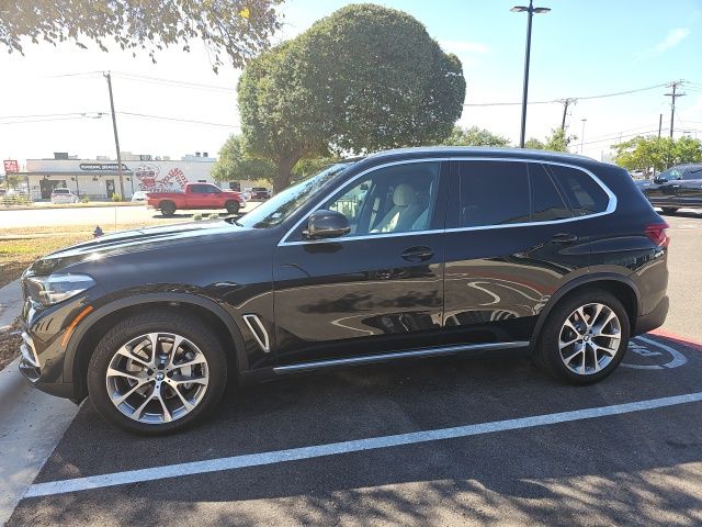 Thumbnail: 2020 BMW X5 - 1