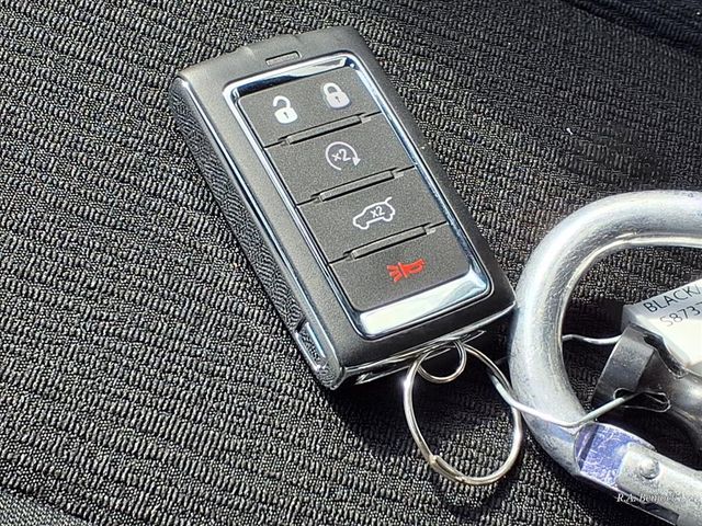 New 2025 Black Jeep Laredo image 27