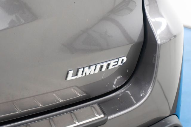 Used 2018 Toyota Highlander Hybrid SUV