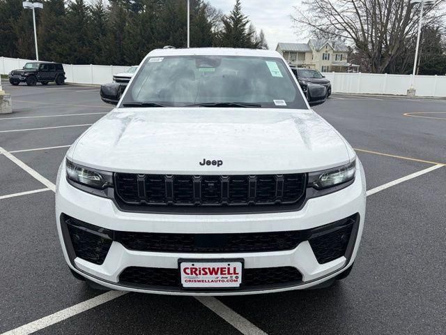 new 2026 Jeep Grand Cherokee car, priced at $45,400