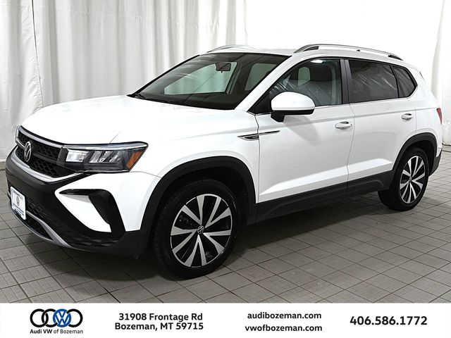 2022 Volkswagen Taos SE 4Motion