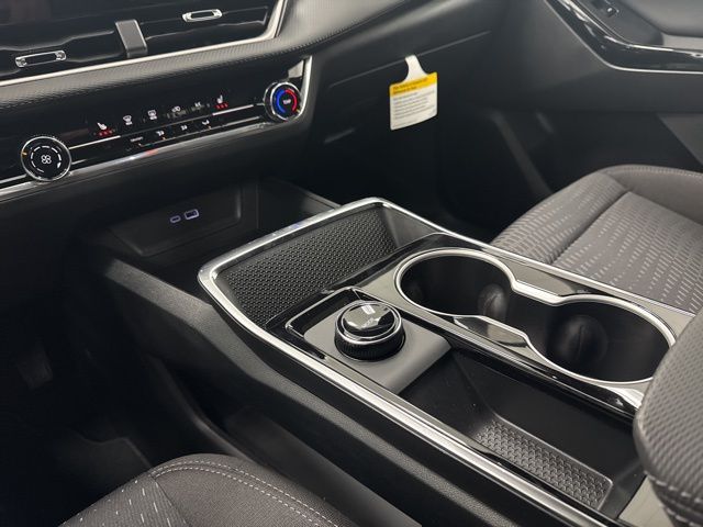 new 2026 Chevrolet Equinox car, priced at $30,240