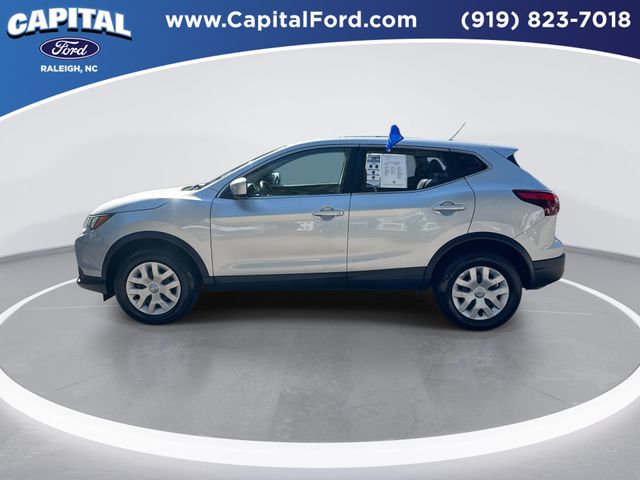 Used 2019 Silver Nissan S image 5