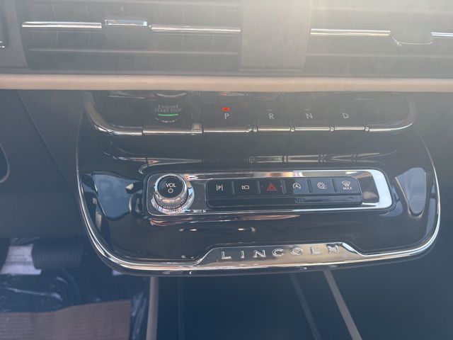 2026 White Metallic Lincoln Corsair Reserve AWD SUV