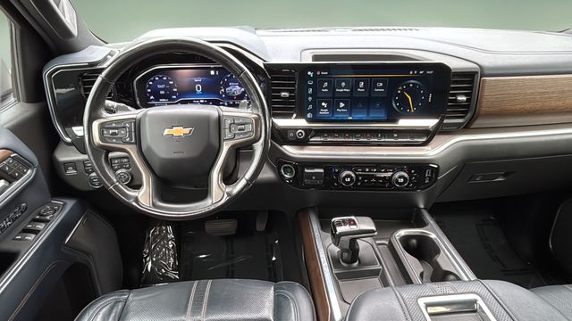 Used 2022 Beige Chevrolet High Country image 10