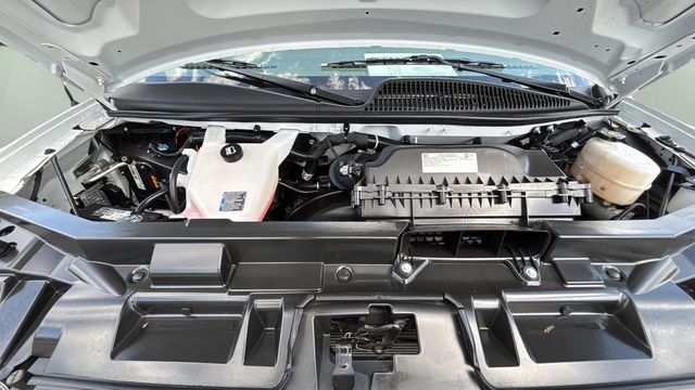 Used 2024 White Chevrolet Work Van image 31