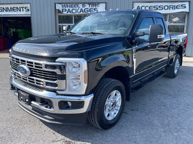 2026 Ford F-350SD XLT - Black Metallic exterior view 3