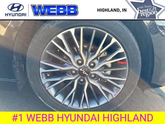 Used 2023 Black Kia GT-Line image 26