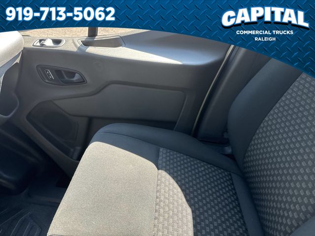 Used 2025 White Ford Base image 30