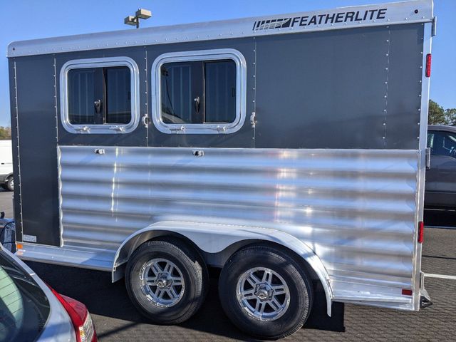 2023 Ford featherlite 