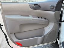 Used 2012 White Kia LX image 10