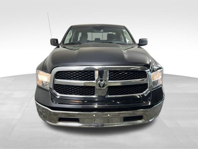 2016 Ram 1500 SLT 11