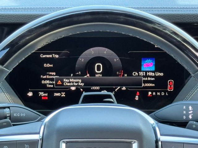 2025 Gmc Yukon XL Denali photo 2