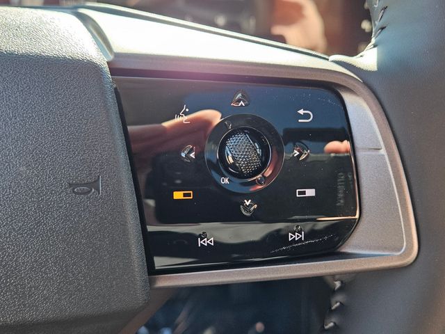 New 2026 Black Nissan SL image 27