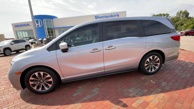 Used 2021 Honda Odyssey Van