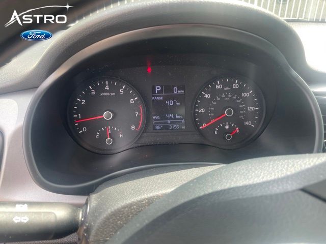 Silky Silver 2022 Kia Rio LX FWD Sedan Front-Wheel Drive Continuously Variable Transmission
