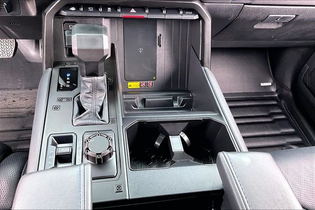 2025 Toyota Tundra Platinum - Photo 23