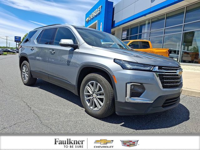 Sterling Gray Metallic 2023 Chevrolet Traverse LT Cloth AWD SUV / Crossover Four-Wheel Drive 9-Speed Automatic