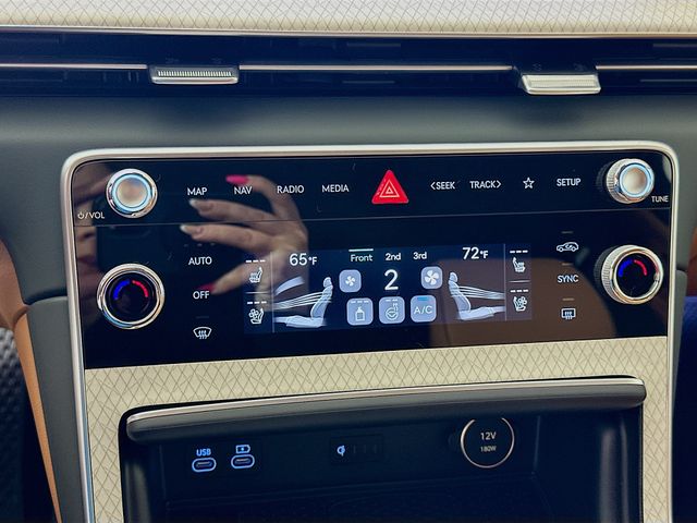 Thumbnail: 2026 Genesis GV80 - 14