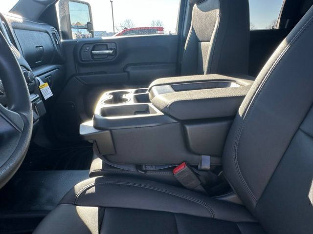 2025 Chevrolet Silverado 2500HD Work Truck photo