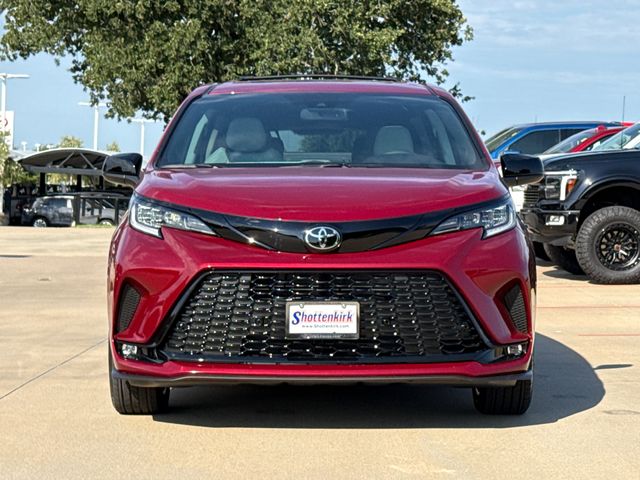 New 2026 Toyota Sienna Van