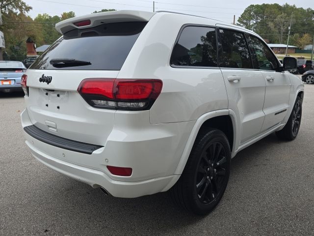 2020 Jeep Grand Cherokee Altitude:44916B
