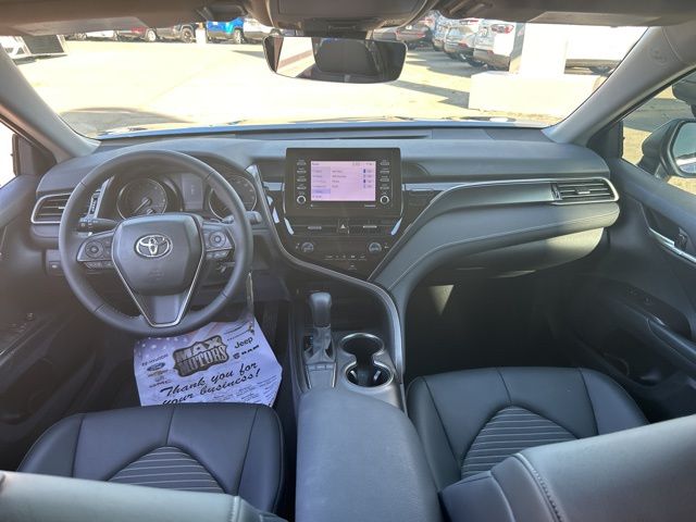 2024 Toyota Camry SE 41