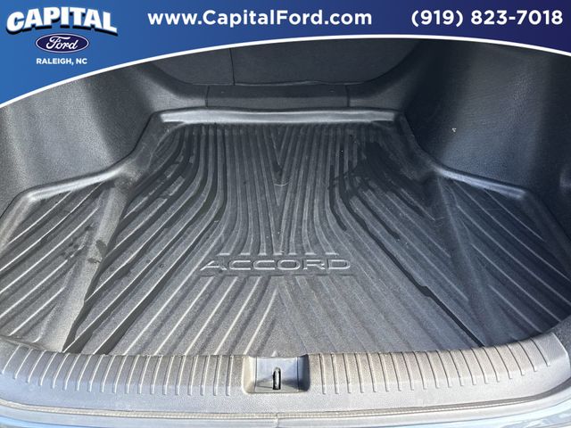 Used 2023 Gray Honda EX image 16