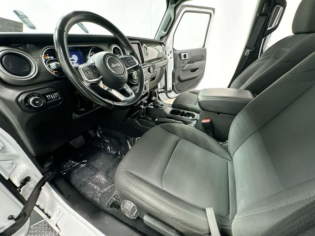 2022 Jeep Wrangler Unlimited Sahara White/off-white at Klick Lewis Buick Chevrolet