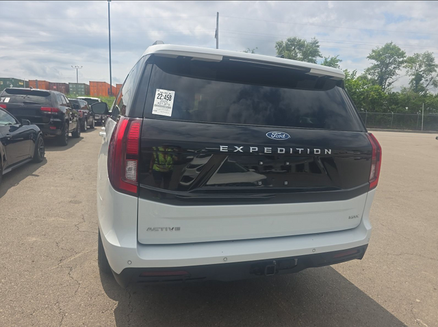 2025 Oxford White Ford Expedition Max Active 4X4 SUV